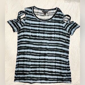 👚ROCK & REPUBLIC Cold Shoulder Blouse BlK/Blue Wave Sz(S)(Buy Now Only)No Offers